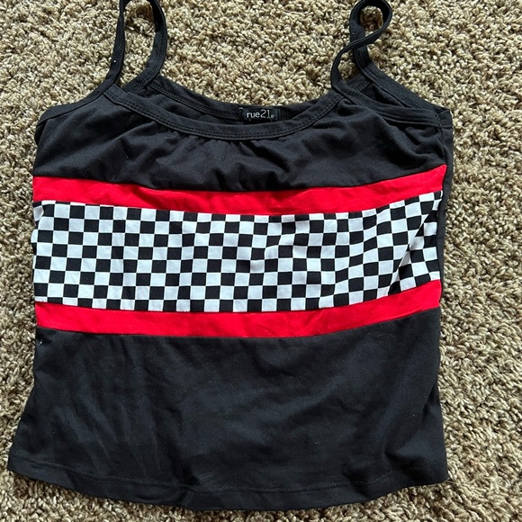 tank top - Picture 2 of 2